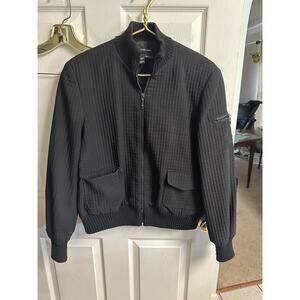 Focus Lifestyle Size Med 10 Black Quilted Jacket Long Sleeve Zip Bomber